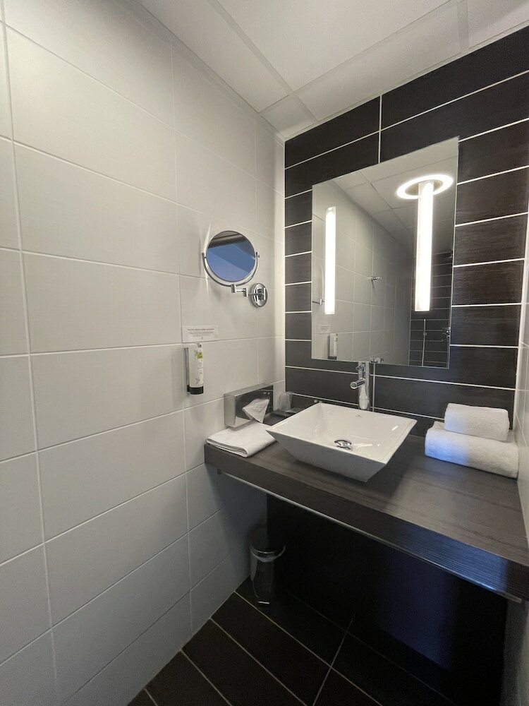 Фото Logis Hôtel Victor Hugo & SPA