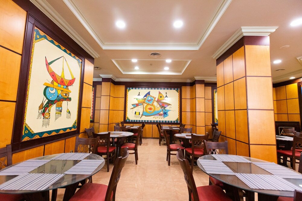 Фото Grand Pyramids Hotel