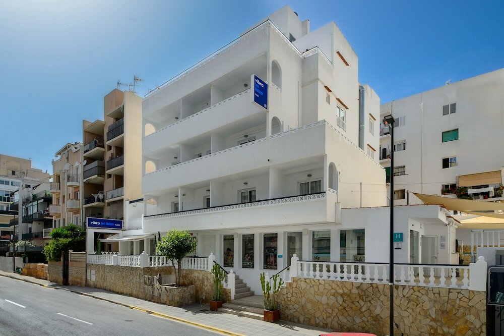 Фото Hotel Playasol Lei Ibiza - Adults Only