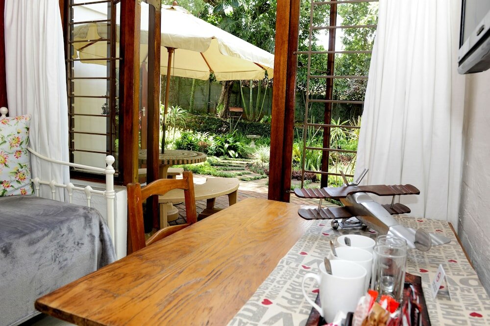 Фото Olive Room Bed and Breakfast