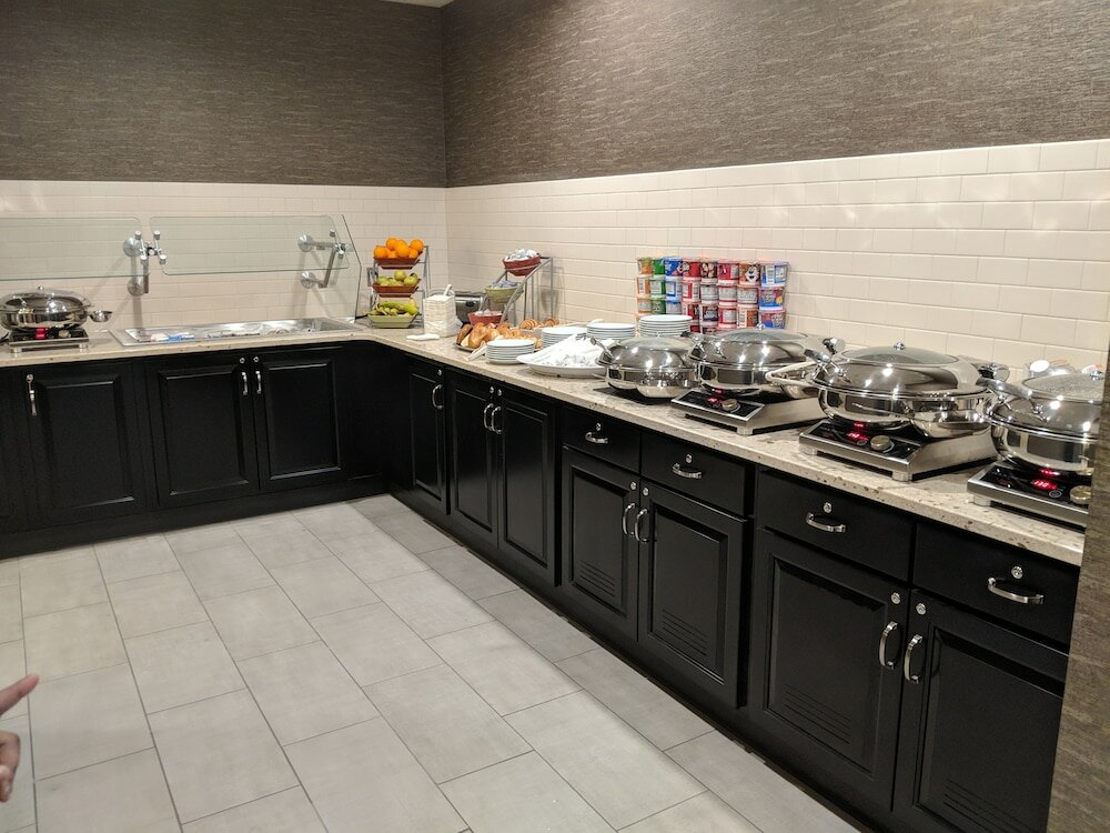 Фото Holiday Inn Champaign, an Ihg Hotel