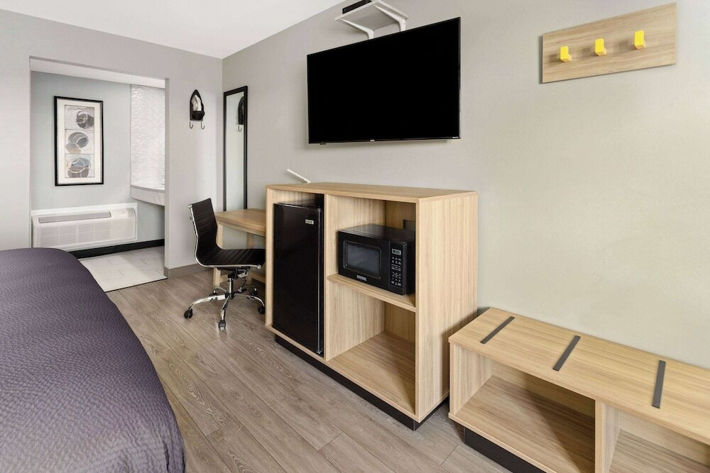 Фото Forest Hill Inn