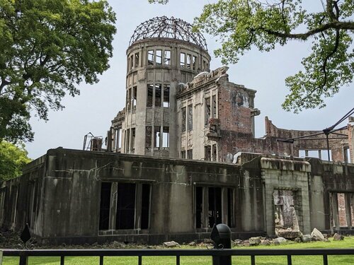 Внешний вид отеля Toyoko Inn Hiroshima Heiwa Odori в Хиросиме, фото 2