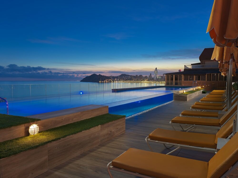 Фото H10 Porto Poniente