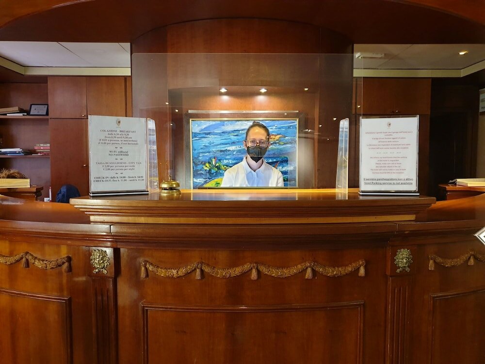 Фото Hotel Alli Due Buoi Rossi