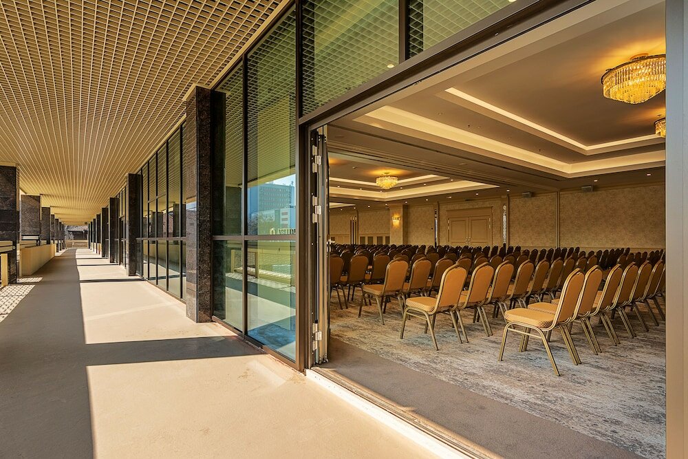 Фото Astoria Grand Hotel