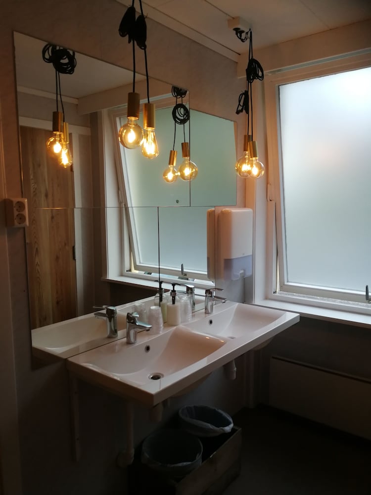 Фото Trolltunga Hotel