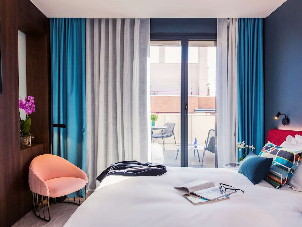 Фото Motel One Madrid-Plaza de España
