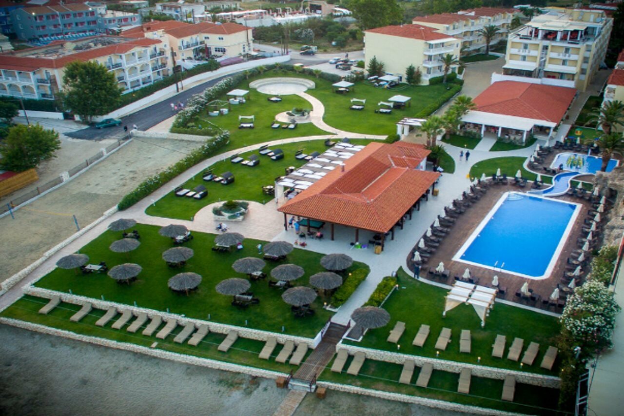 Фото Galaxy Beach Resort, Bw Premier Collection