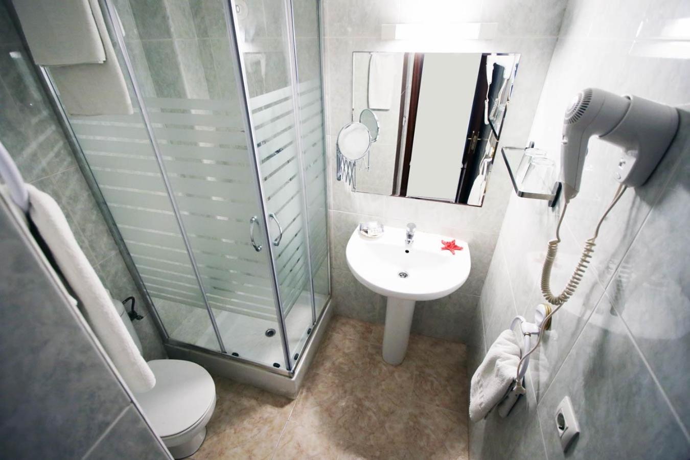 Фото Hotel Mireia