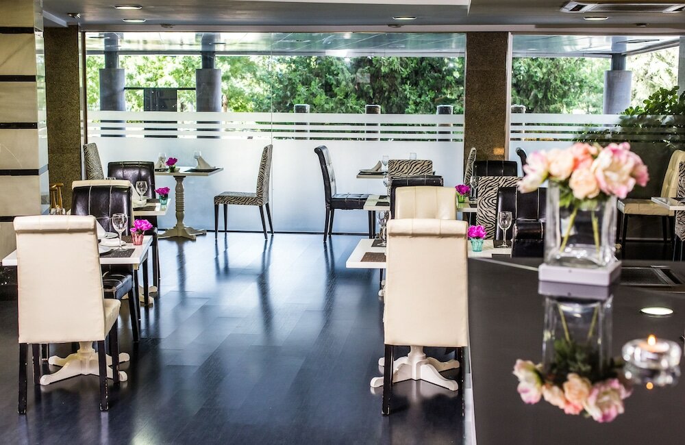 Фото Leonardo Hotel Granada