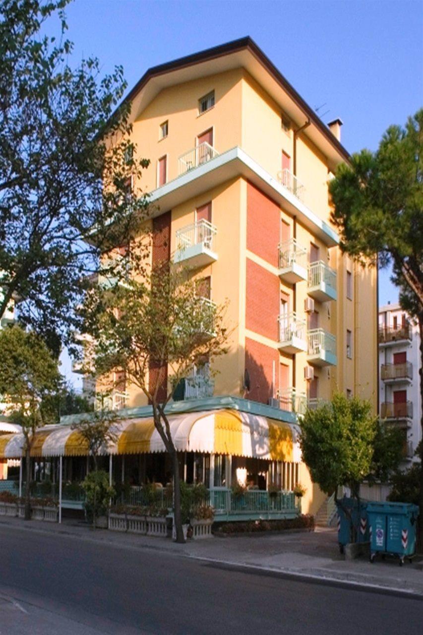 Фото 226854856639