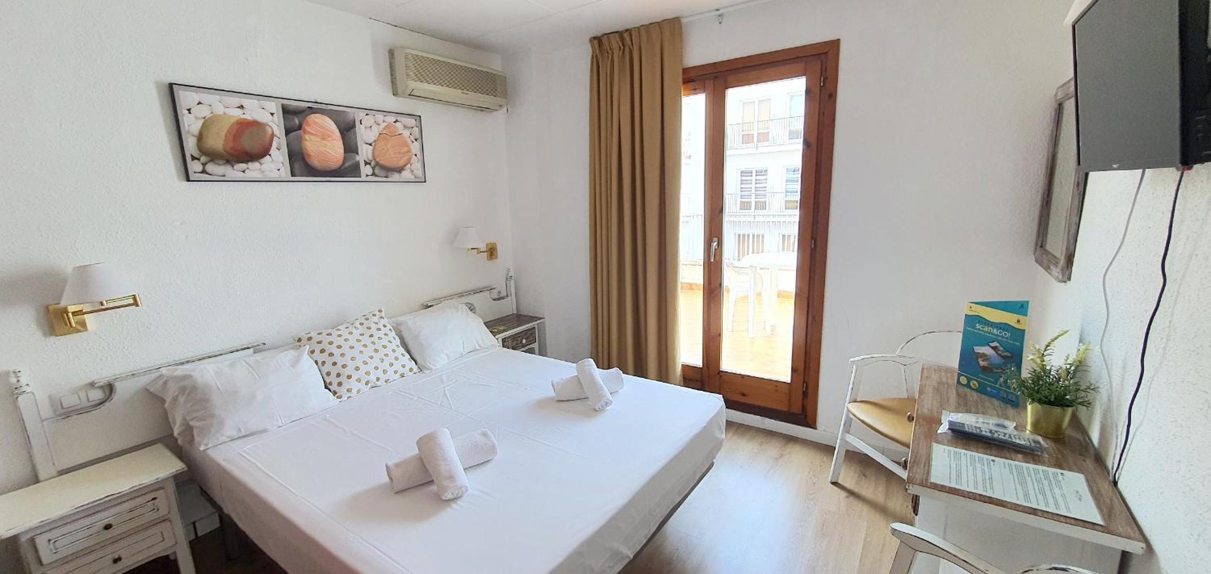 Фото Hotel Mireia