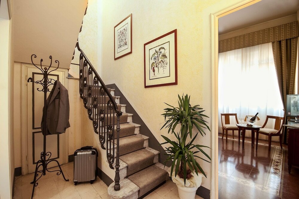 Фото Grand Hotel Royal