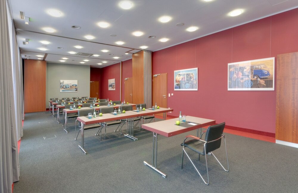 Фото Hotel Wolfsburg Centrum, Affiliated by Meliá