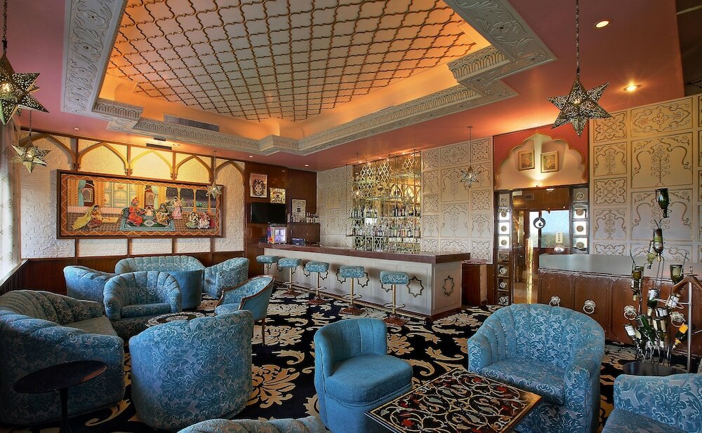 Фото Hotel Clarks Shiraz