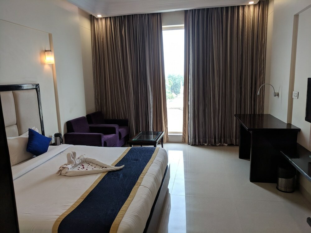 Фото Chandra Imperial