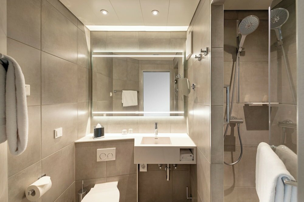 Фото Novotel Zurich Airport Messe