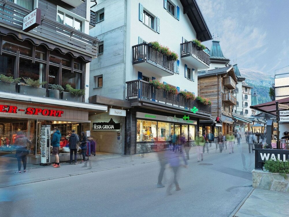 Фото Hotel Garni Testa Grigia