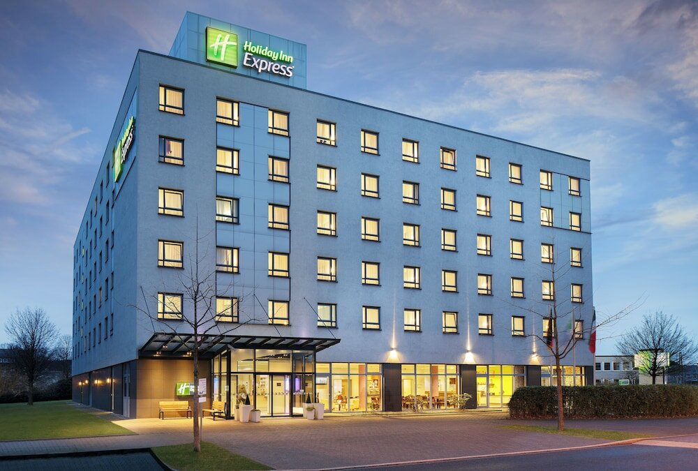 Фото Holiday Inn Express Dusseldorf - City North
