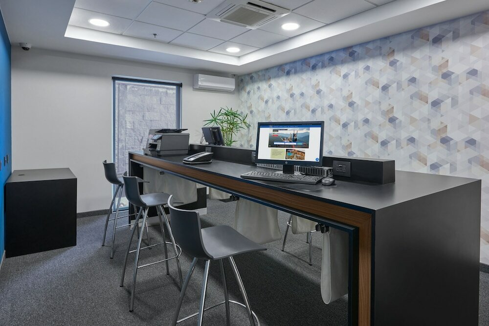 Фото City Express Tijuana Río