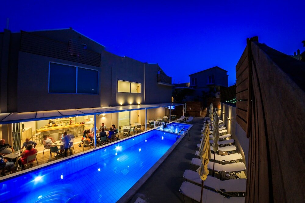 Фото Porto Planos Beach Hotel