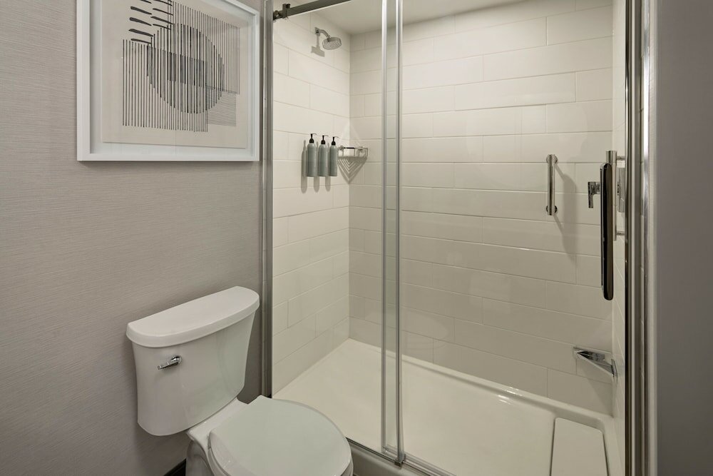 Фото Courtyard by Marriott Regina Downtown