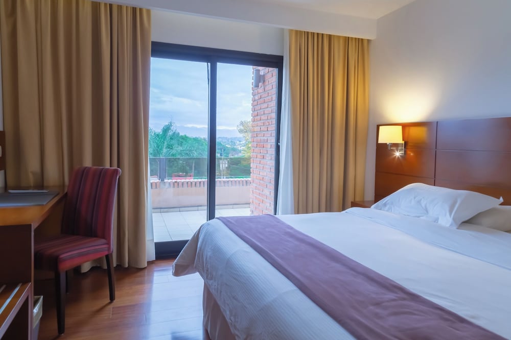 Фото Neper Select Hotel