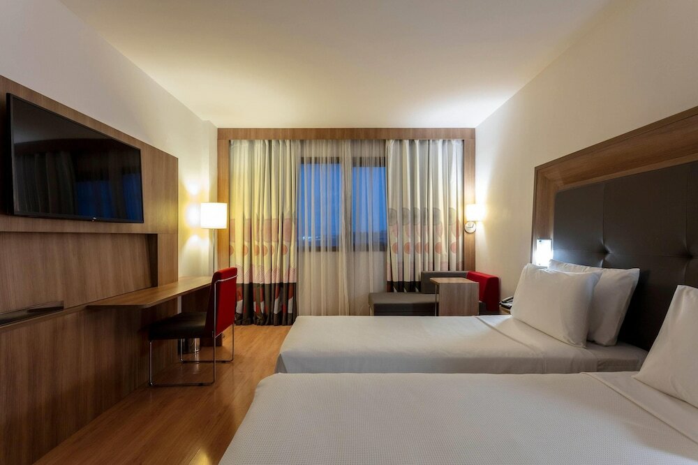 Фото Wyndham Salvador Hangar Aeroporto