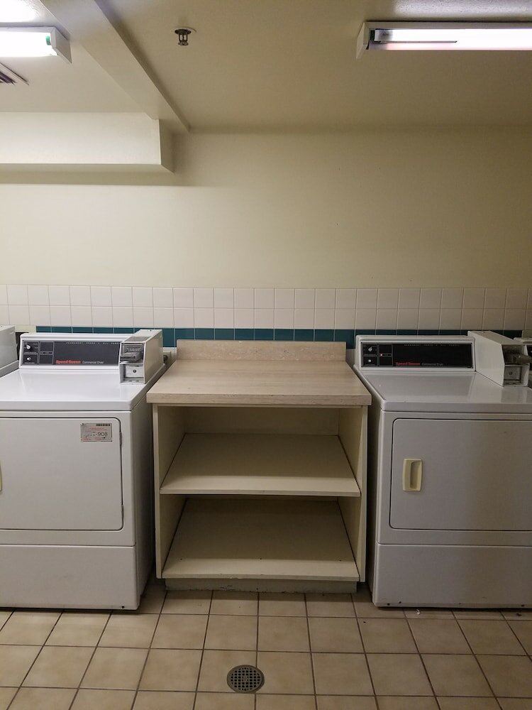 Фото Motel 6 Anaheim Hills