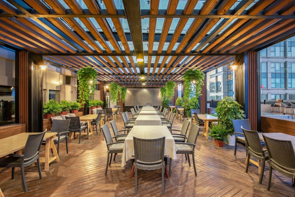 Фото Holiday Inn Beijing Focus Square