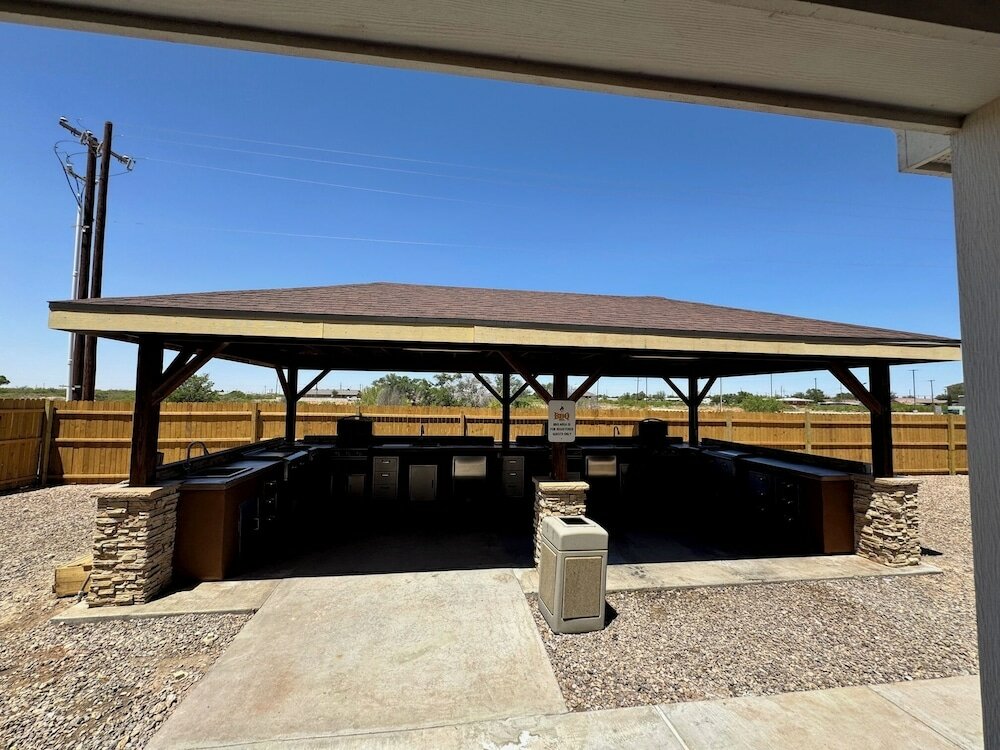 Фото Microtel Inn and Suites by Wyndham Monahans