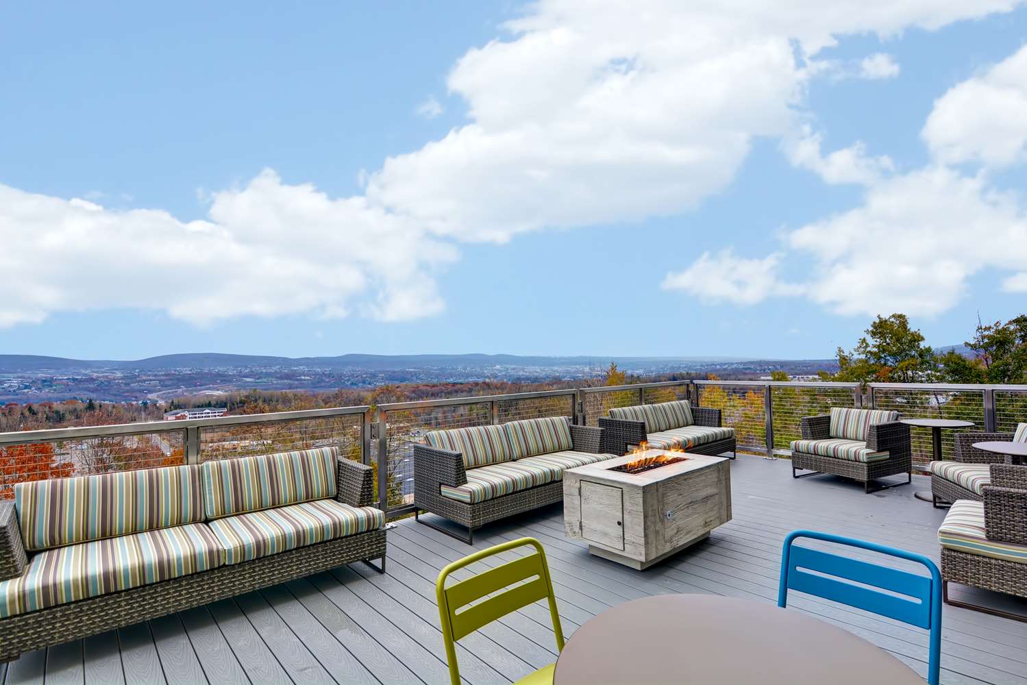 Фото Home2 Suites by Hilton Dickson City Scranton