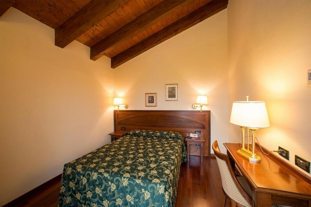 Фото Hotel Conte Verde