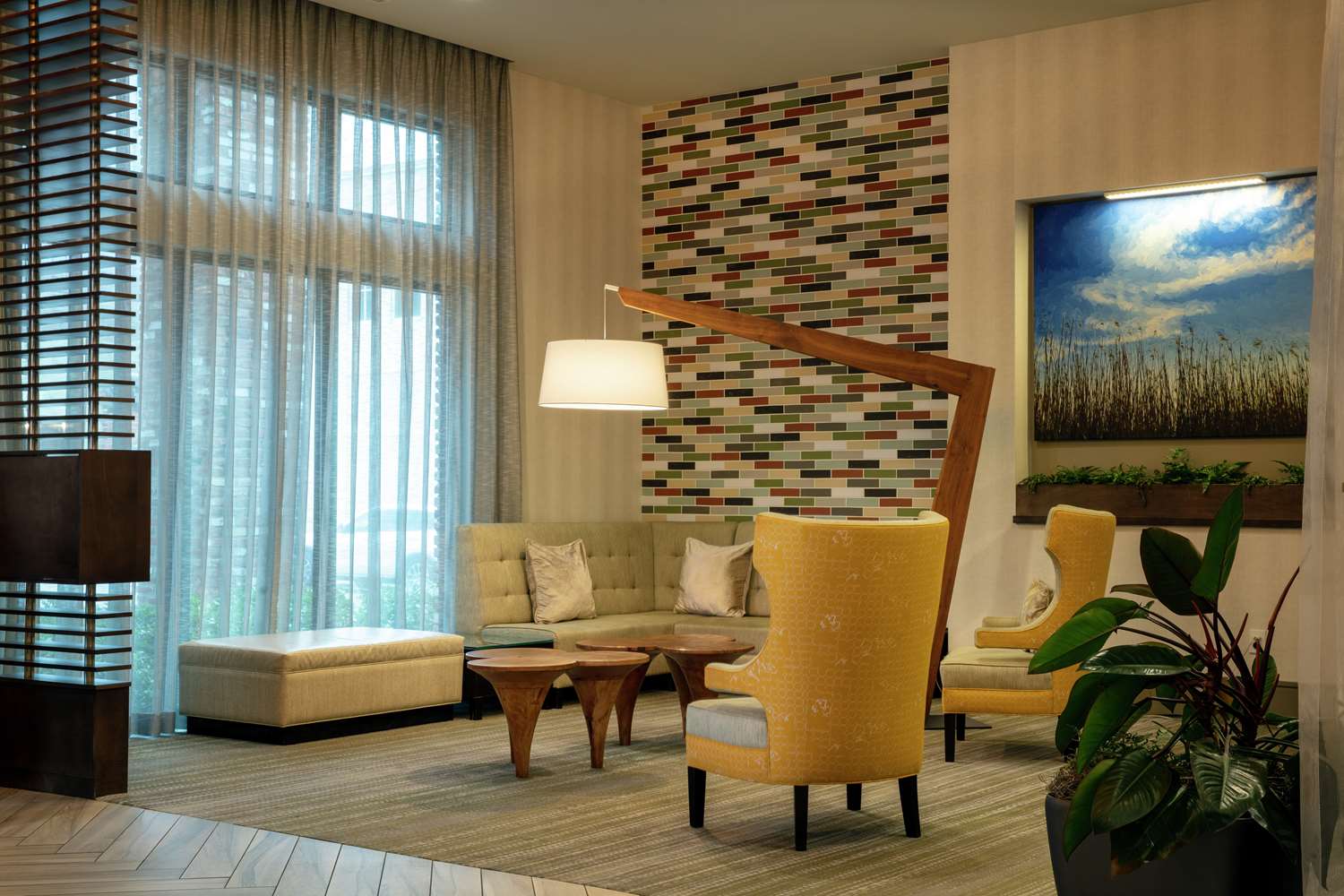 Фото Hilton Garden Inn Mobile Downtown