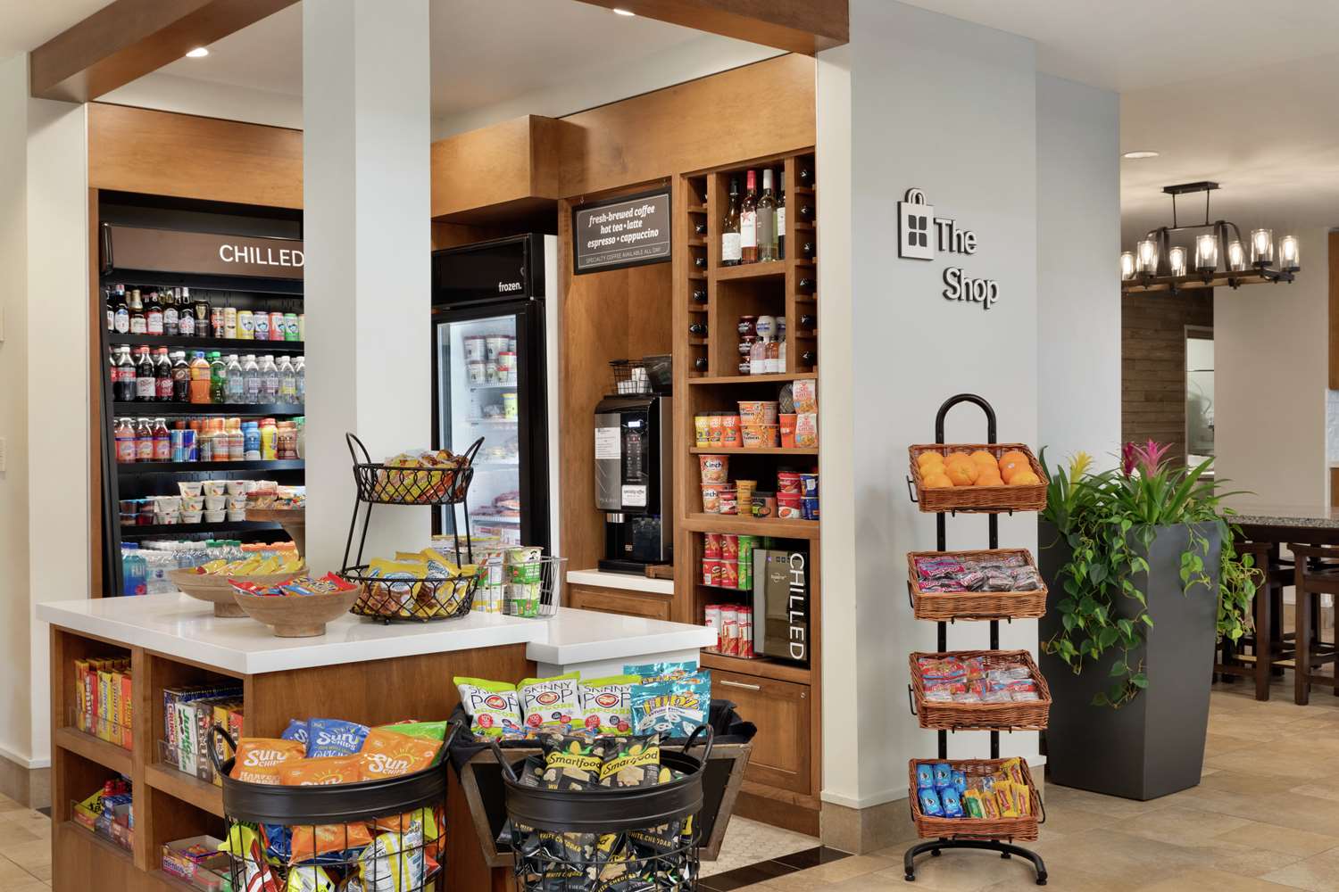 Фото Hilton Garden Inn Stony Brook