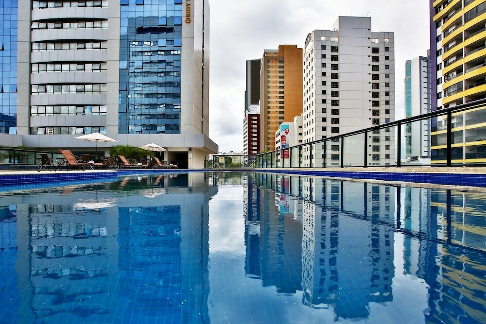 Фото Quality Hotel & Suites Sao Salvador