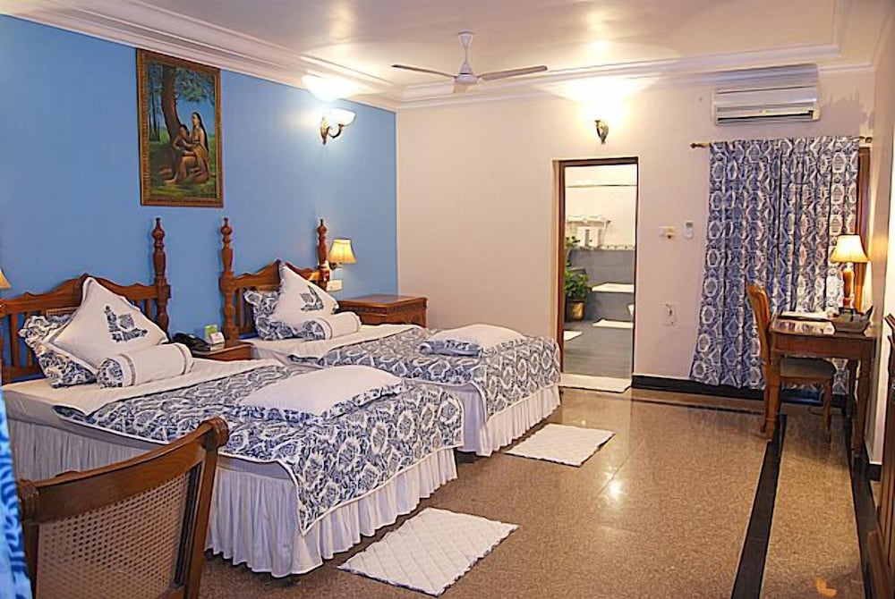 Фото Ideal Beach Resort