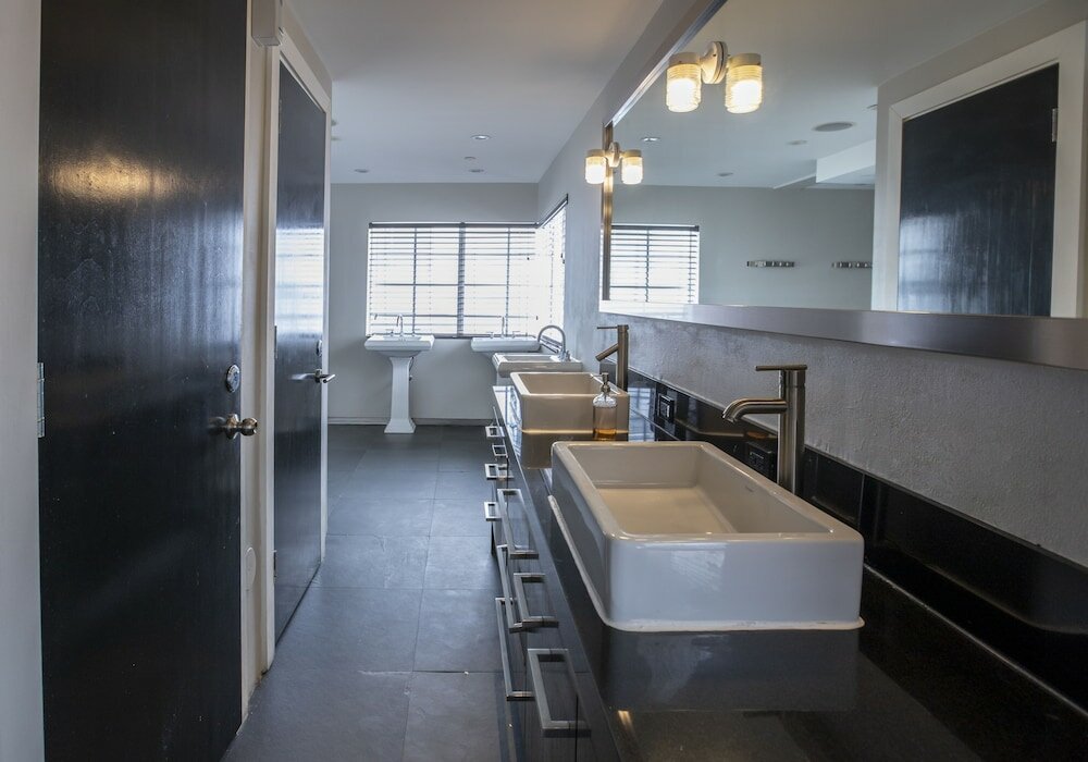 Фото Posh South Beach Hostel, a South Beach Group Hotel