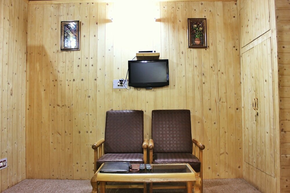 Фото Walisons Hotel