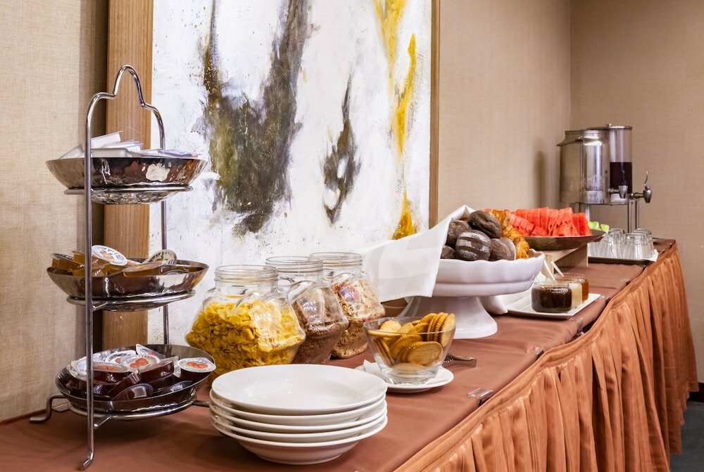 Фото Pacific Business Hotel