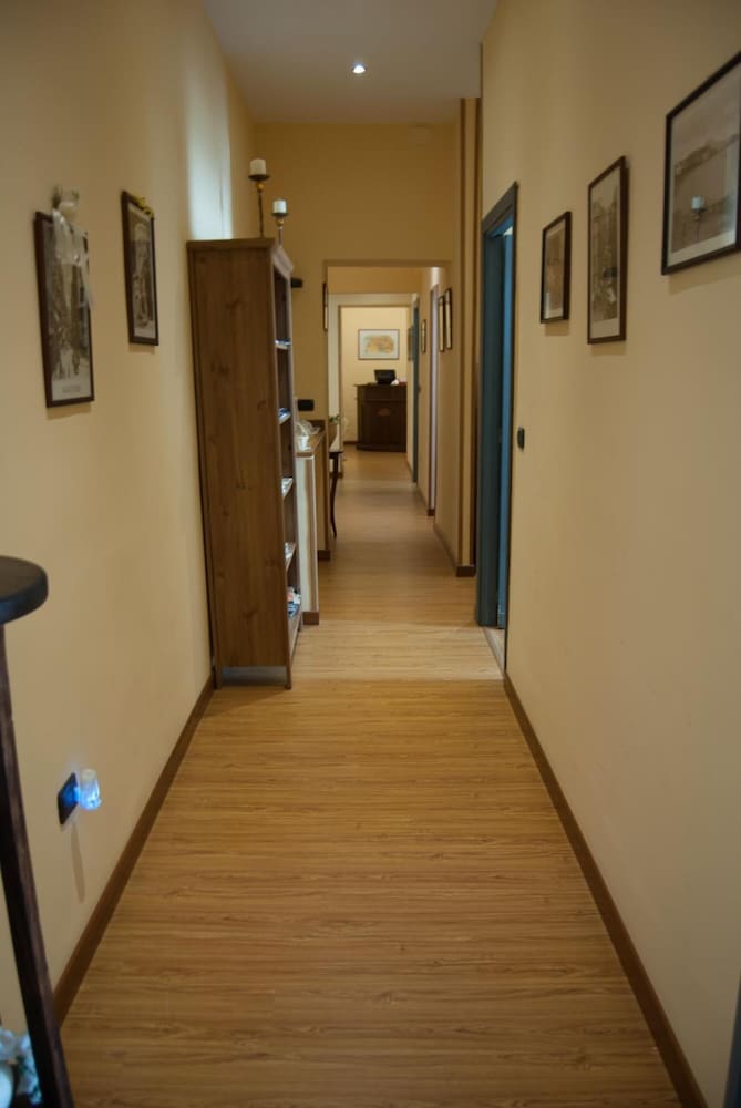 Фото Monteoliveto Bed and Breakfast