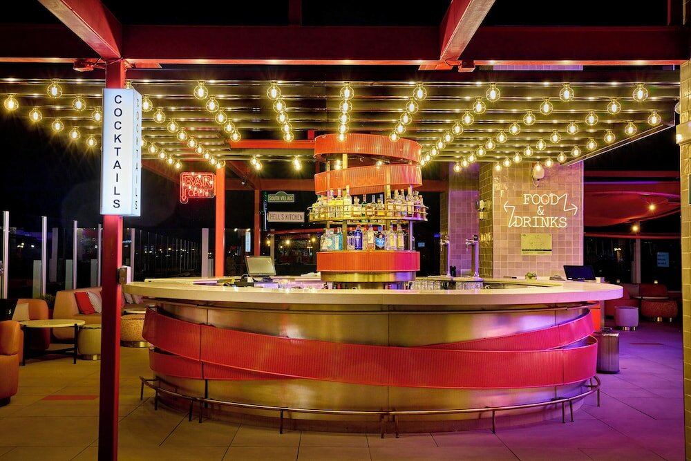 Фото Hard Rock Hotel Madrid