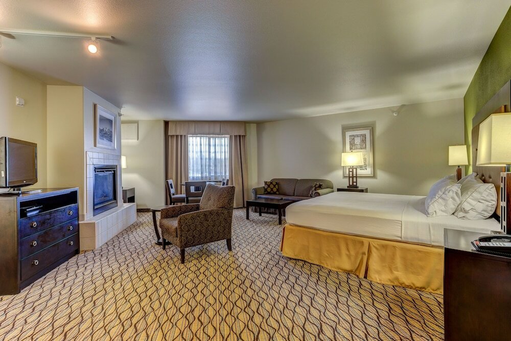Фото Holiday Inn Express & Suites Montrose - Black Canyon Area, an Ihg Hotel