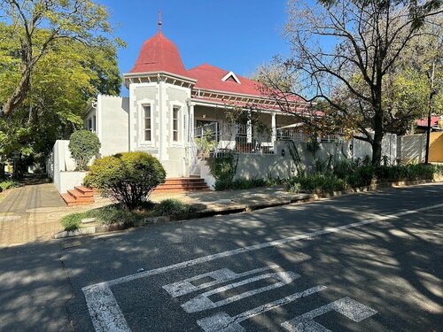 Внешний вид отеля Melville Turret Guesthouse в Йоханнесбурге, фото 1