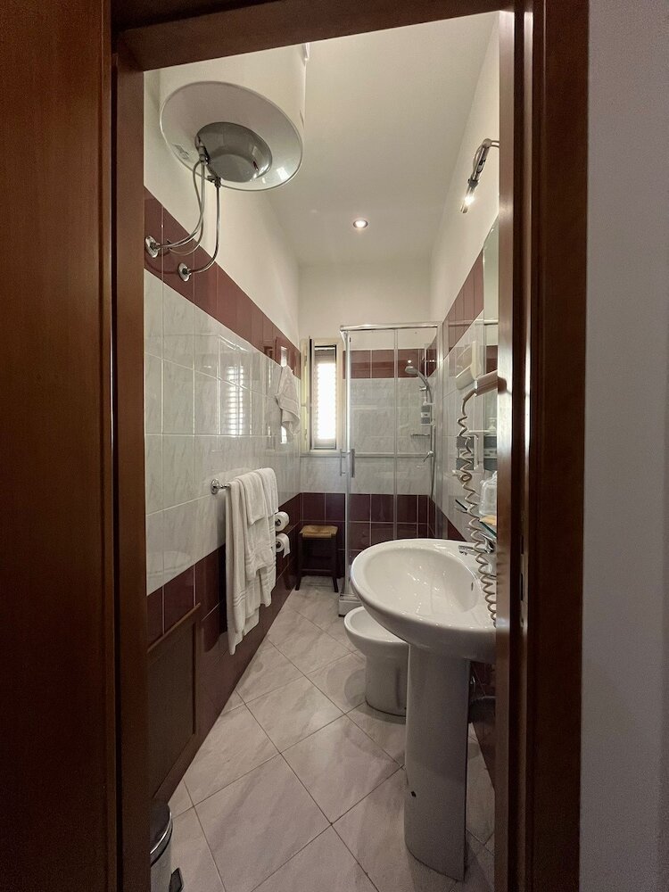 Фото Hotel d'Orleans