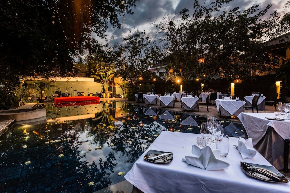 Фото Heritage Suites Hotel