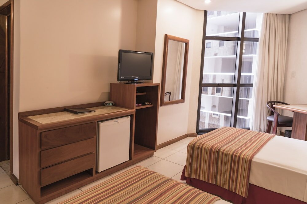 Фото Oft Tamandare Plaza Hotel