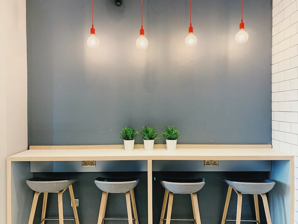 Фото Holiday Inn Express London Victoria, an IHG Hotel