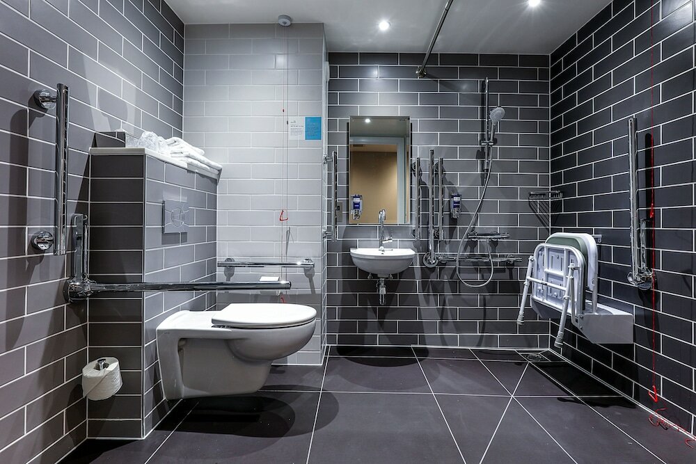 Фото Holiday Inn Express London Hammersmith, an Ihg Hotel